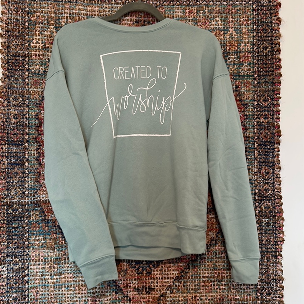 Boutique sweatshirt